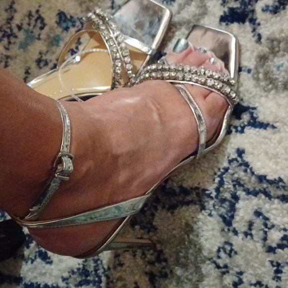 Antonio Melani Faithe Ankle Strap Rhinestone Jewel Detail Heeled Sandals NWT - Picture 4 of 15